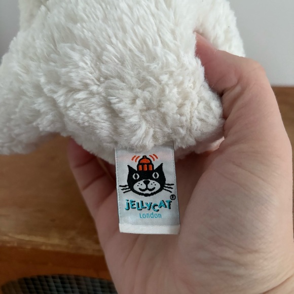 Jellycat Perry Polar Bear Plush - Retired - Picture 6 of 6